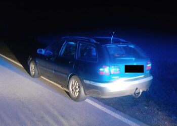Nietrzeźwy kierowca zatrzymany w Długowoli, ponad 2 promile alkoholu we krwi.