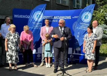 Nowoczesny ambulans neonatologiczny przekazany Wojewódzkiemu Pogotowiu Ratunkowemu w Lublinie.