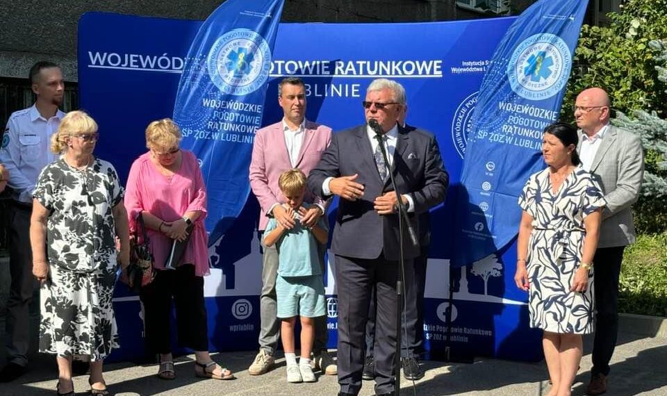 Nowoczesny ambulans neonatologiczny przekazany Wojewódzkiemu Pogotowiu Ratunkowemu w Lublinie.