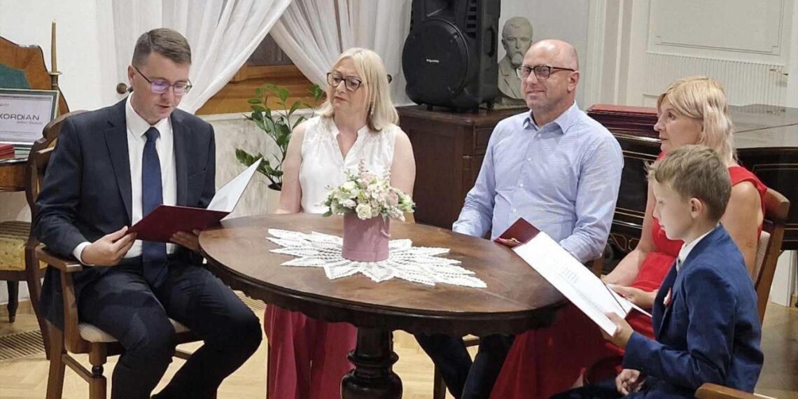 Narodowe czytanie Kordian w muzeum Henryka Sienkiewicza w Woli Okrzejskiej.